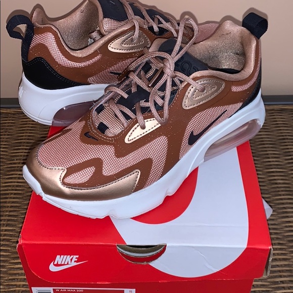 air max 200 rose gold